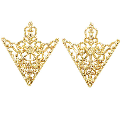 Retro triangle pin for fashion
