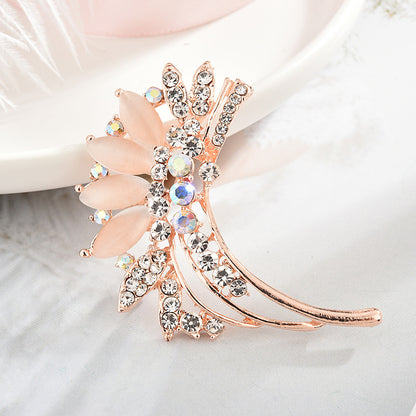 Close-up of floral design brooch image 3