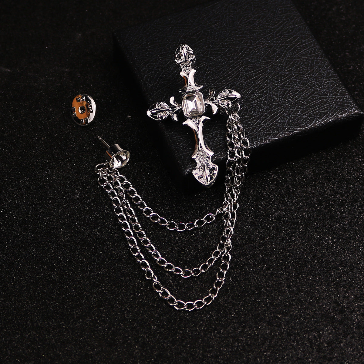 Vintage cross brooch for men and women with crown design