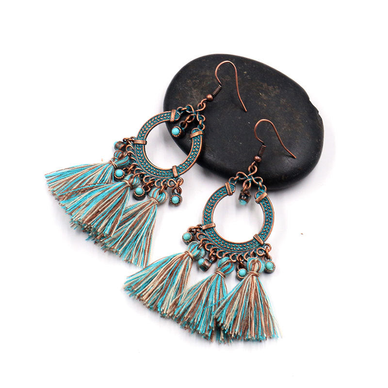 Stylish Tassel Jewelry Image 3