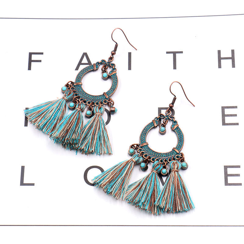 Fashionable Summer Earrings Image 4