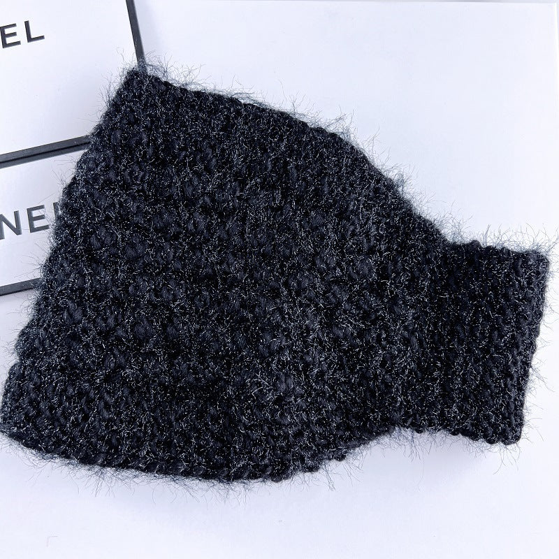 Knitted ear warmer khaki