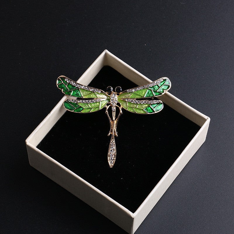 Unique animal brooch collection