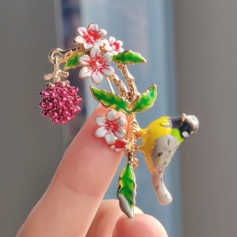 Charming Animal Pin for Gifts Image 7