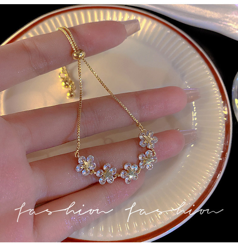 star-shaped cat eye stone bracelet image 1