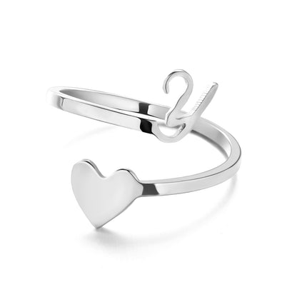 Elegant heart-shaped letter ring for fashion