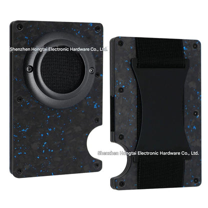 Wallet being used outdoors to show versatility - Image 8