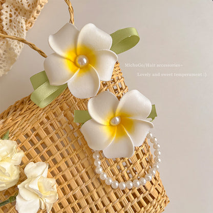 Dainty Floral Hair Accessories