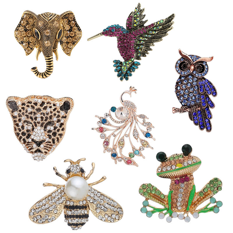 Unique animal brooch collection