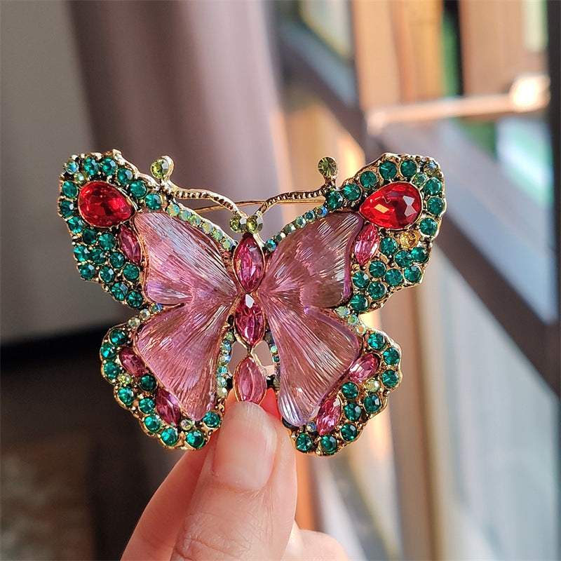 Versatile decorative brooch for outfits