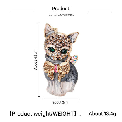 Trendy cat motif brooch on a jacket