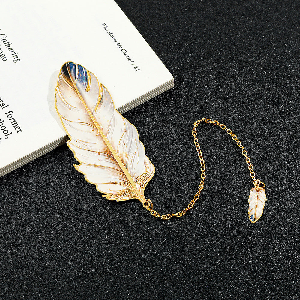 Bookmark with feather design image 7