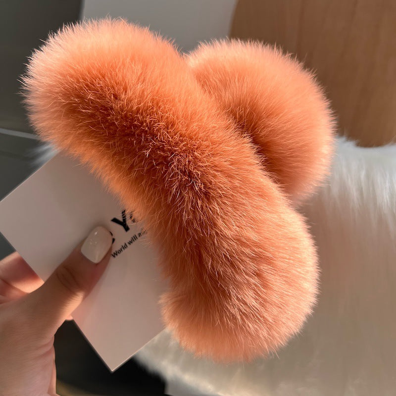 Luxurious rabbit fur hair claw clip in beige