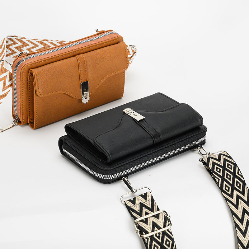 Fashionable crossbody purse in black