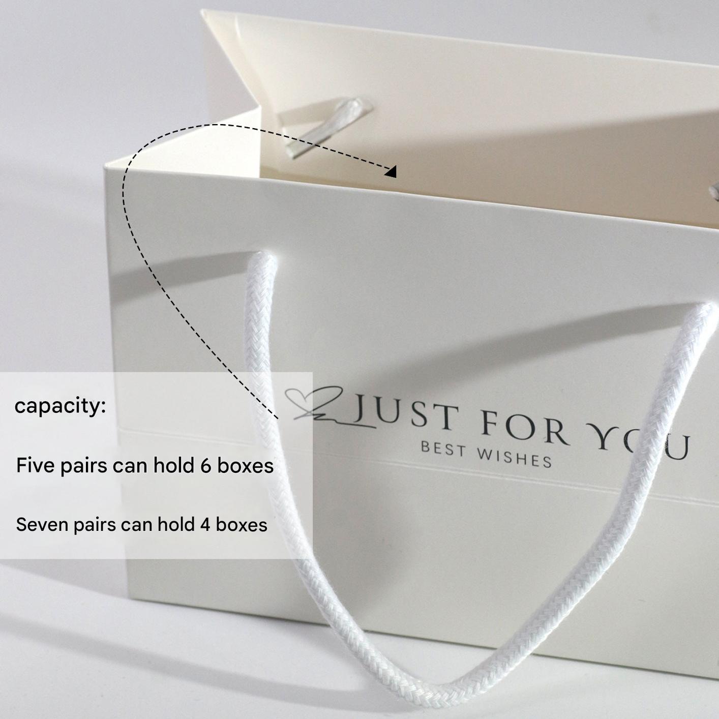 Stylish gift bags with a contemporary design 10