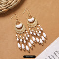 18 - Lively Moonlight White Tassel