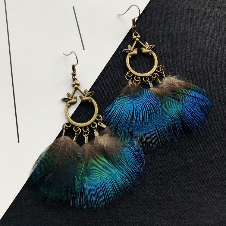 Vintage Chic Feather Earrings - Image 2