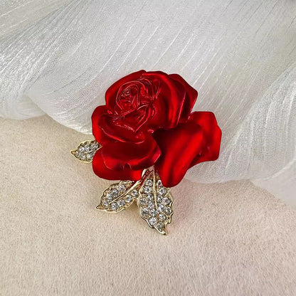 Lightweight Fashion Brooch for Women Image 5