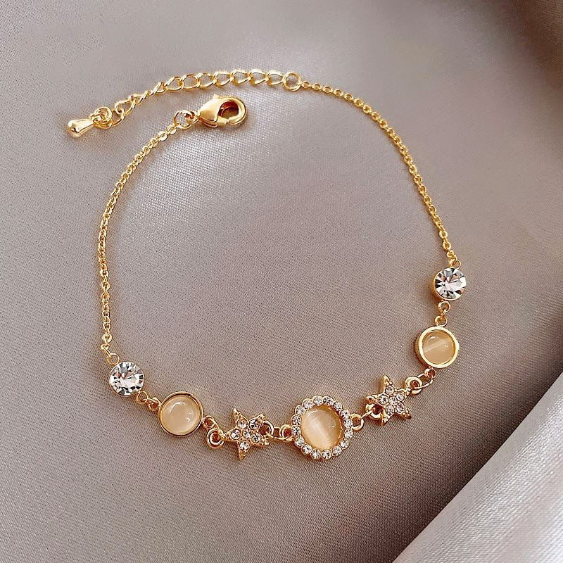 star-shaped cat eye stone bracelet image 1