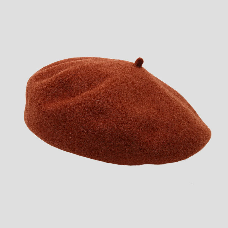 wool beret in chocolate color