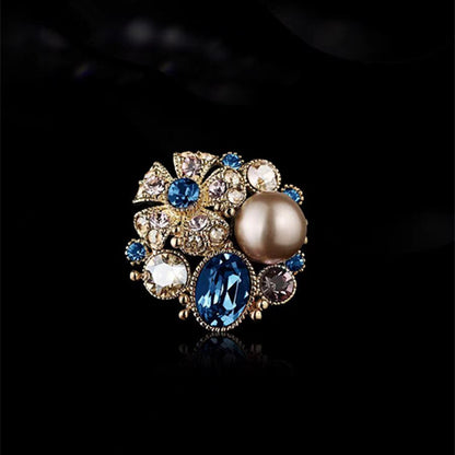 Brooch with Secure Clasp Image 7
