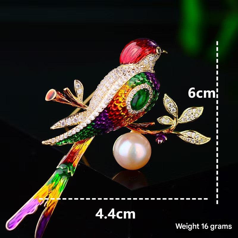 Gold plated animal brooch for women's fashion