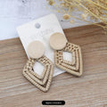 32 - Round Wood Diamond Rattan Weaving