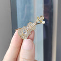 XZ0183 Gold Violin Brooch