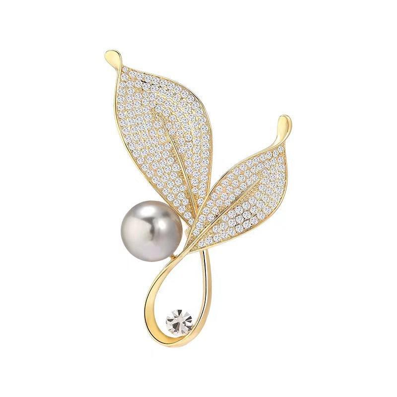 Secure Fastening Leaf Brooch - Image 8