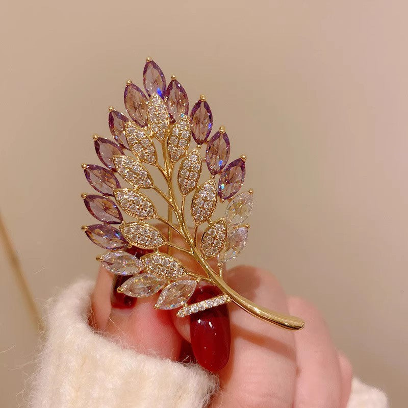 Versatile pin for dresses and outfits