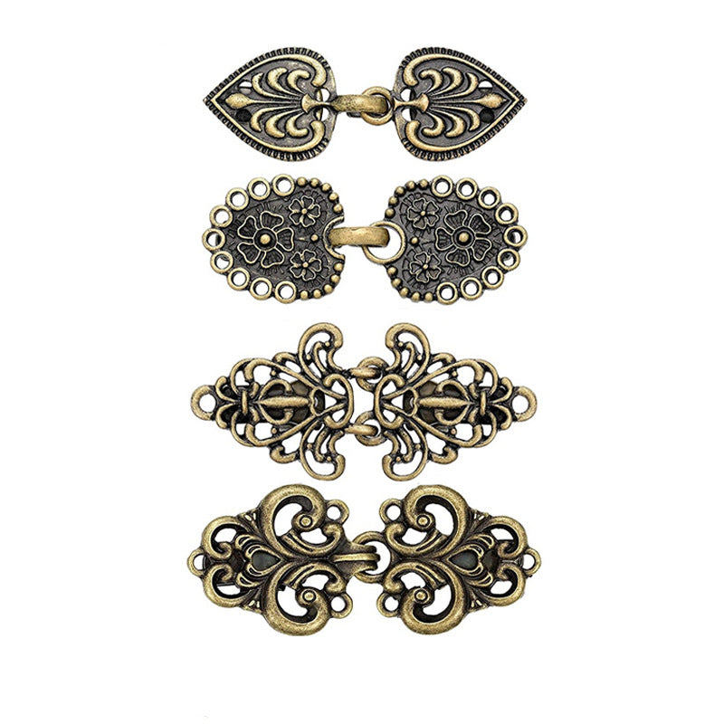 Travel accessory scarf clip in rose gold