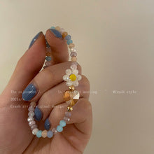 Fashionable Pearl Necklace Close Up - Image 2