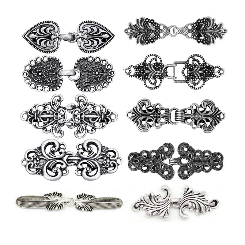 Elegant vintage scarf clip in antique silver