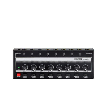 4-channel headphone amplifier with headphones
