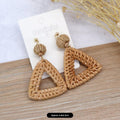 19 - Rattan Ball Triangle