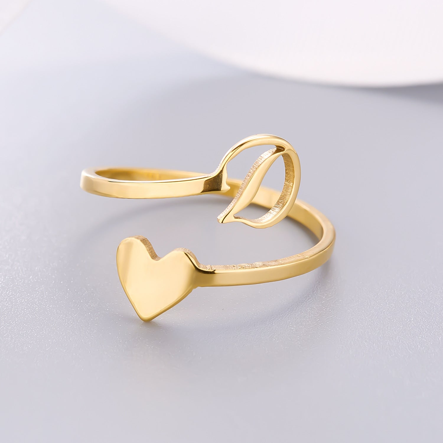 Customizable women's ring in stainless steel
