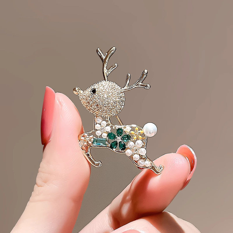 unique animal shaped brooch for winter celebrations