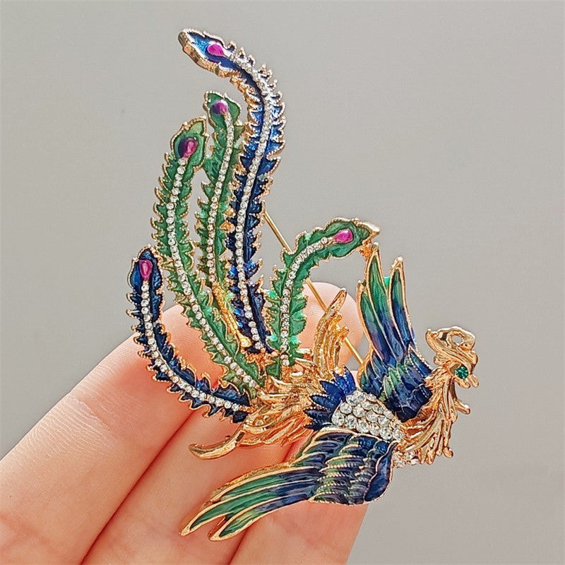 Fashion-forward brooch for outfits image 5