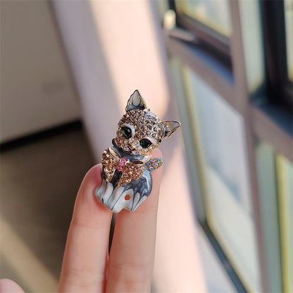 Alloy animal brooch with vibrant colors